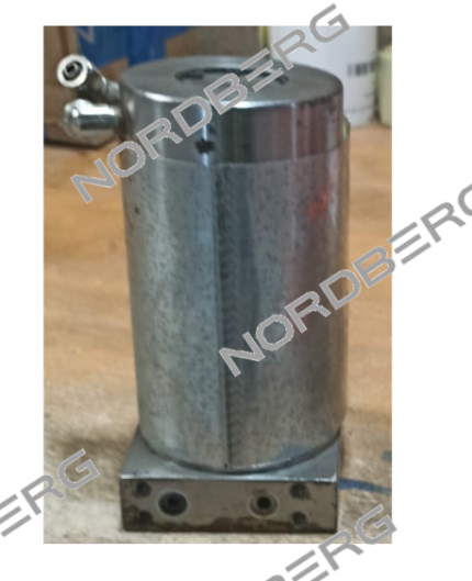 Пневмонасос для домкрата N402 (с июня 2014) NORDBERG 01-00005720